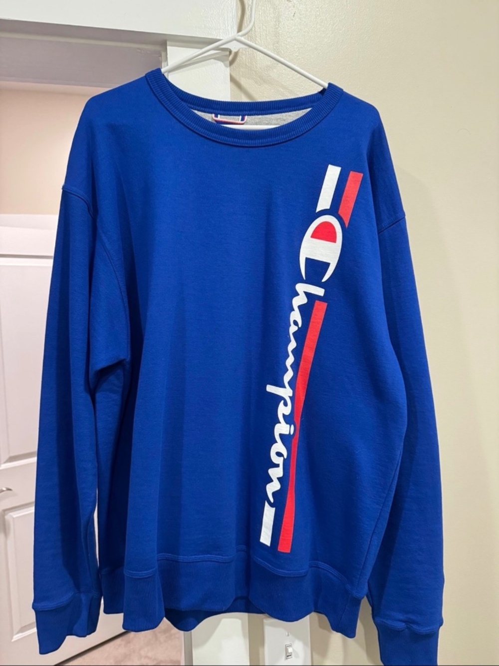 Champion Blue XL Crewneck
